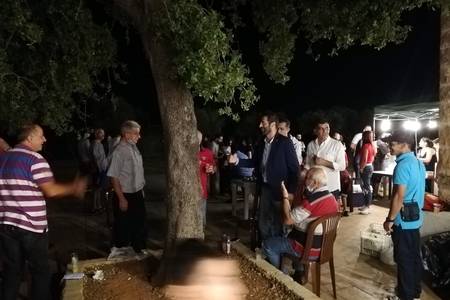 سوق لمنتوجات المونة البلدية والأعمال الحرفية من تنظيم مكتب شؤون المرأة في قسم روميه الكتائبي